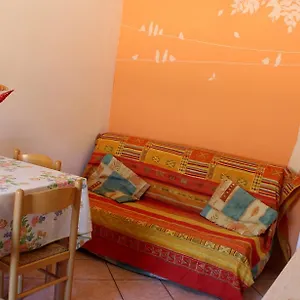 https://appartamenti-tra-gli-ulivi.hotelitalianriviera.com